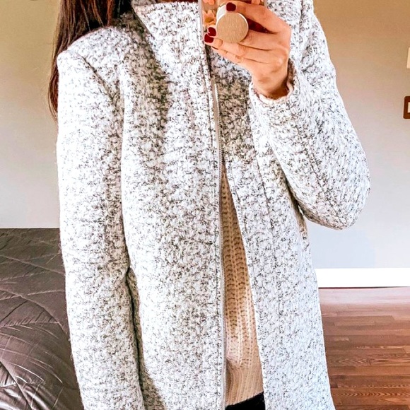 Light grey coat - Picture 4 of 4